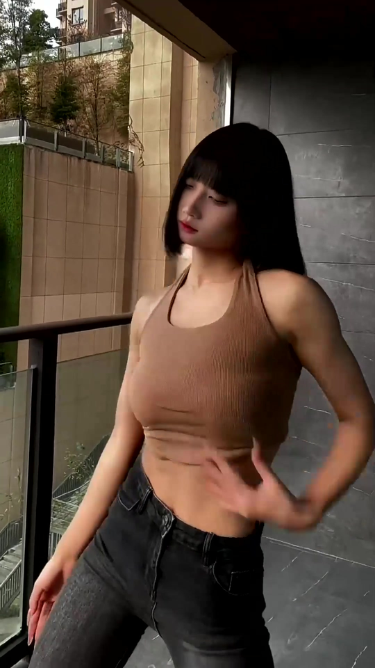 年轻护士的滋味中文字专区